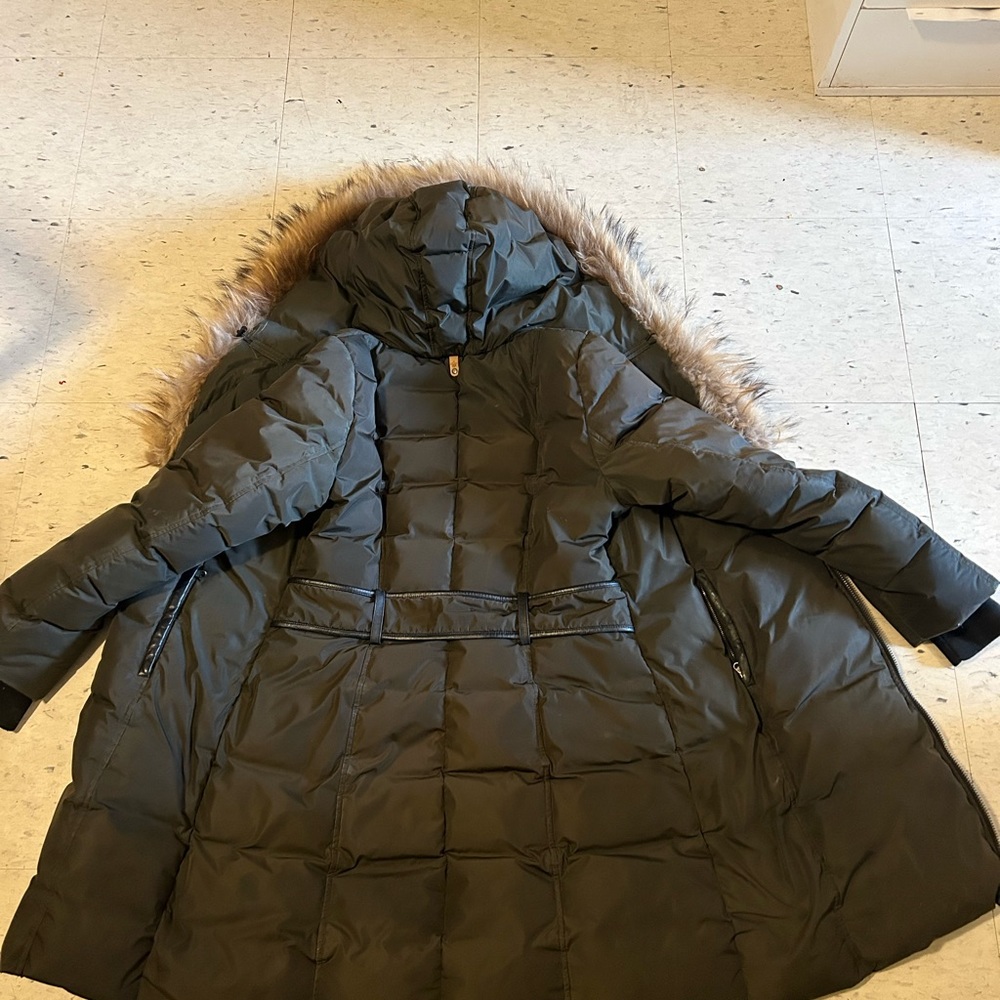 Mackage Adali mid length forest green